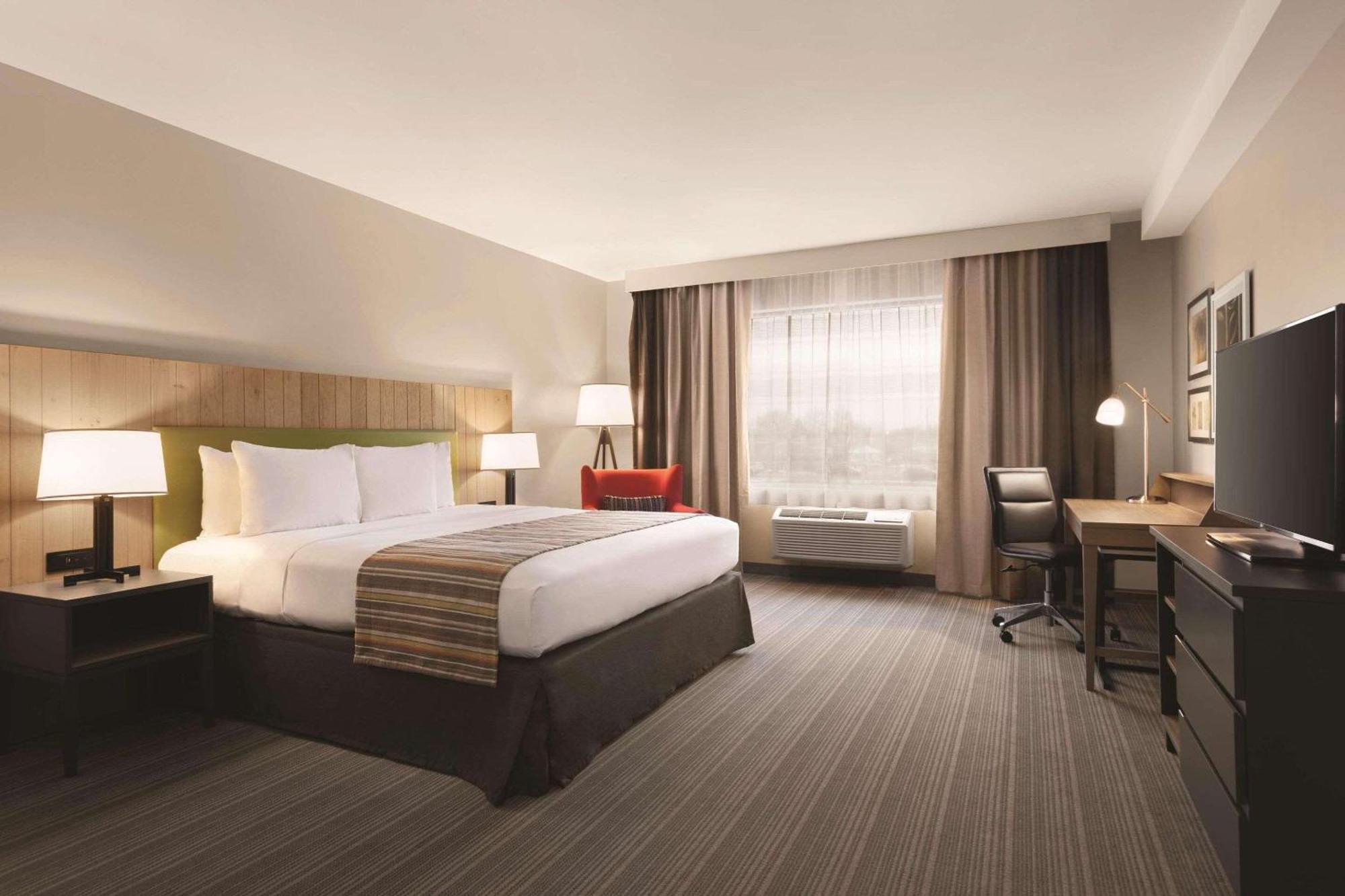 Country Inn & Suites By Radisson, Belleville, On Екстер'єр фото